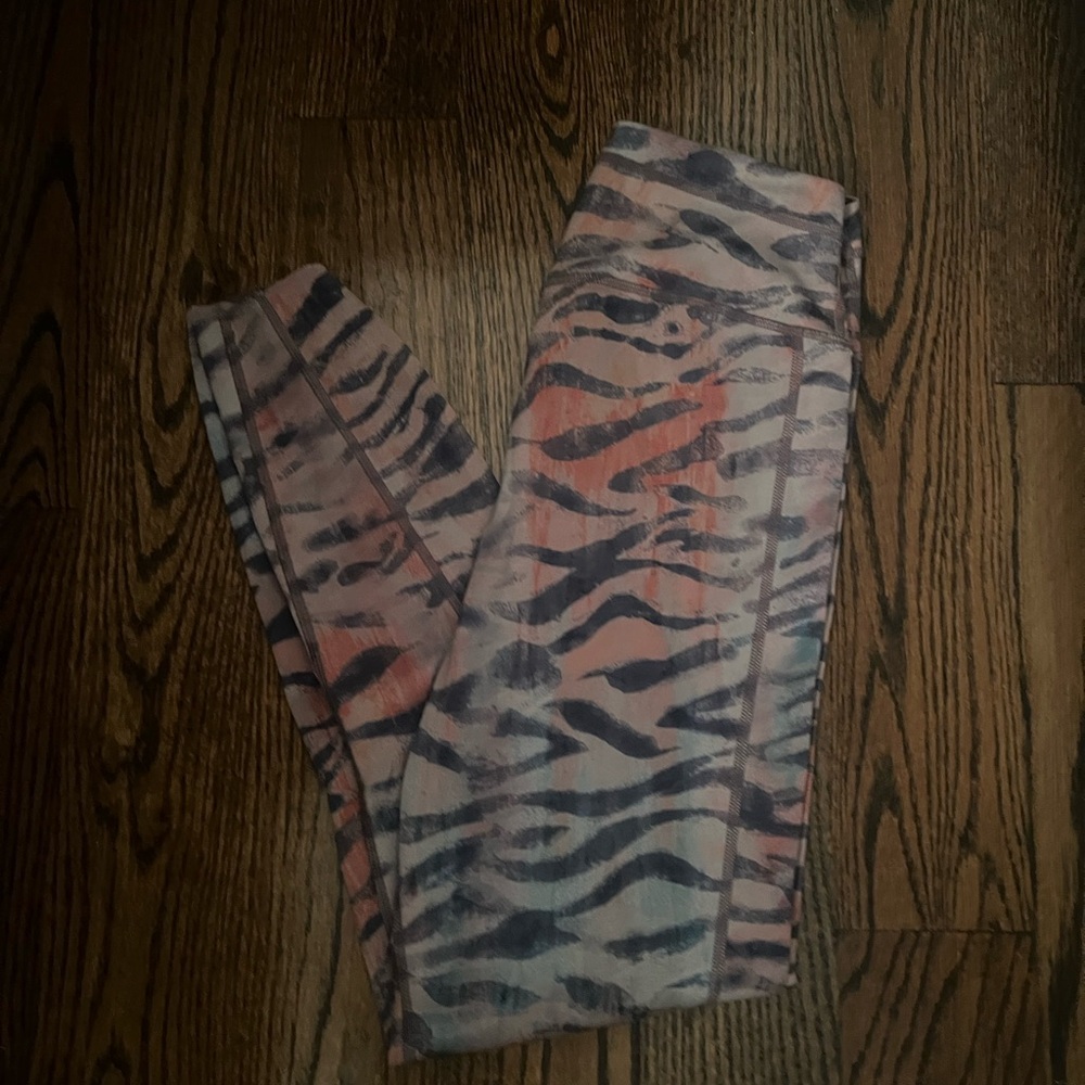 Beyond yoga Print Leggings